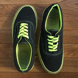 Vans - Neon Green Era - men’s 7.5 women’s 9